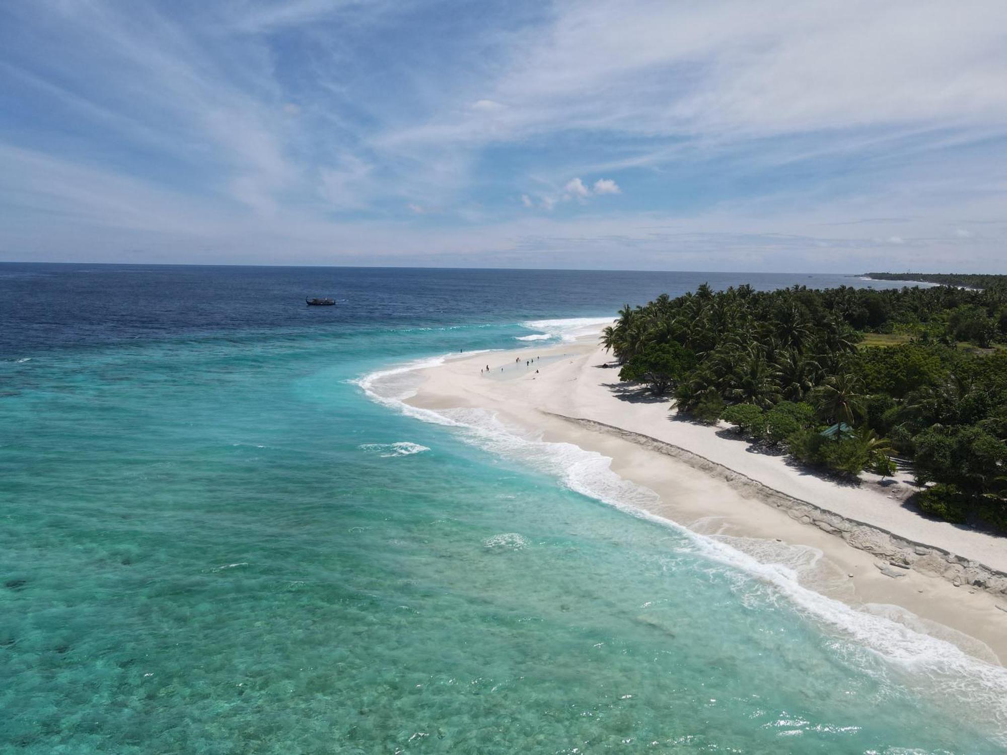 Отель Equator Retreat Fuvahmulah Экстерьер фото